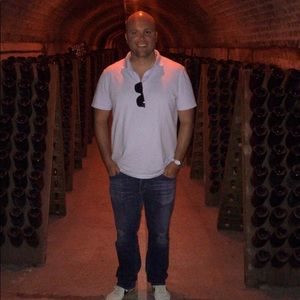 Meet your Posher, Adam